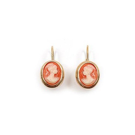 Boucles d'oreilles pendants camées corail plaqué or - La Petite Française