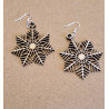 Boucles d'oreilles pendantes étoiles de neige bois et argent 